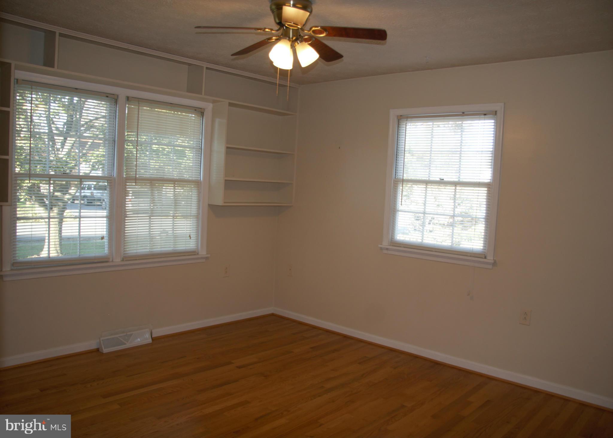 308 Ridge Road Winchester, VA 22602 - Photo 8 of 21 Bedroom 3