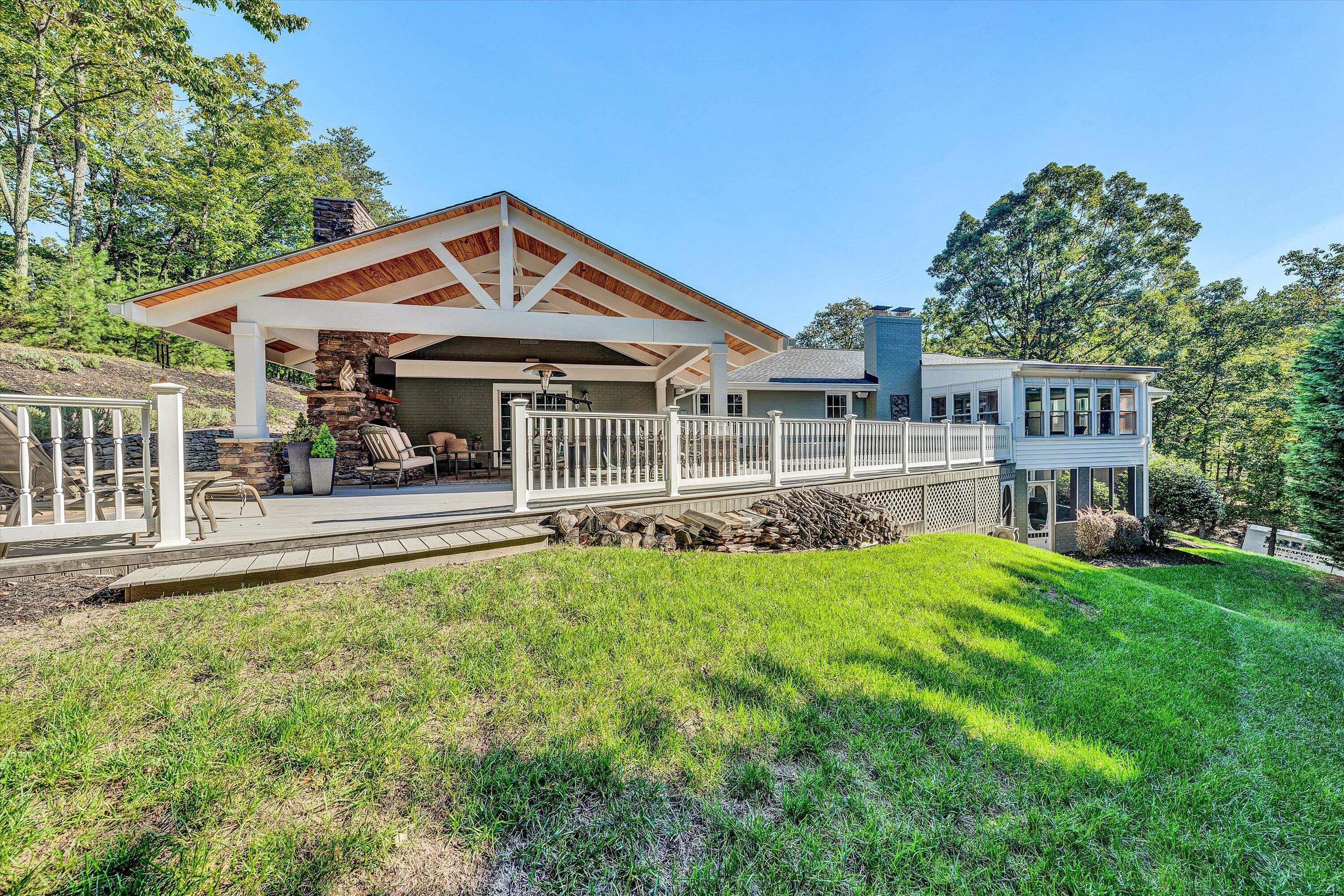 5123 Flintlock Road Roanoke, VA 24018 - Photo 33 of 55 20-100820240044