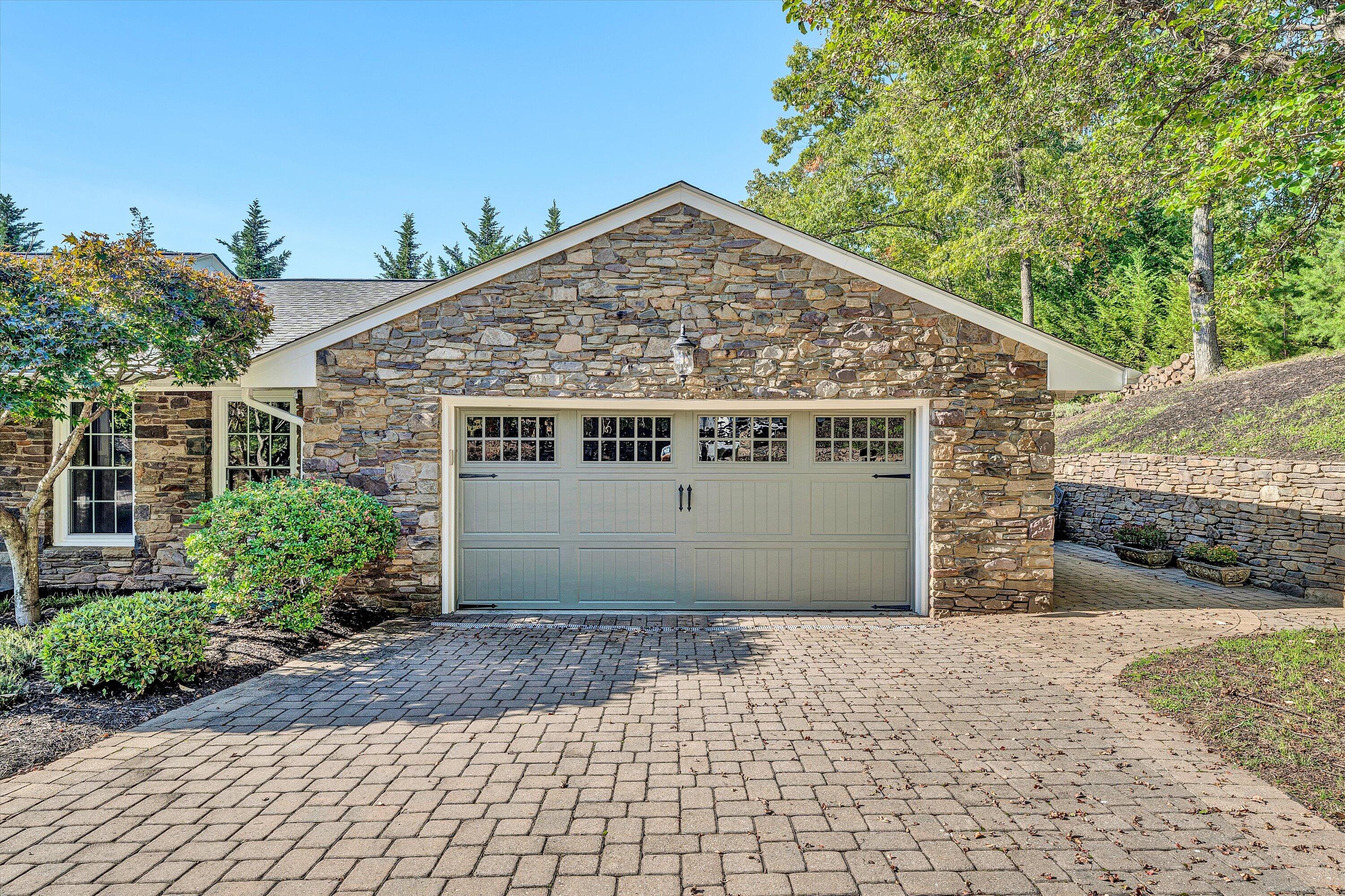 5123 Flintlock Road Roanoke, VA 24018 - Photo 52 of 55 12-100820240050
