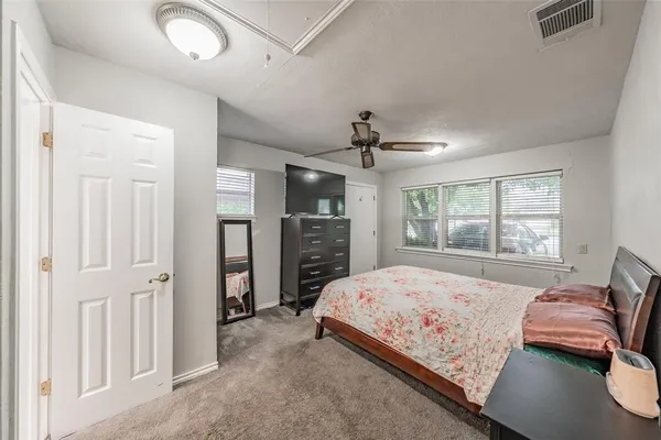 $275,000 | 1009 Zelda Drive, Hurst, TX 76053