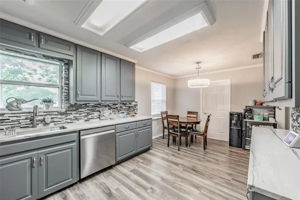 $275,000 | 1009 Zelda Drive, Hurst, TX 76053