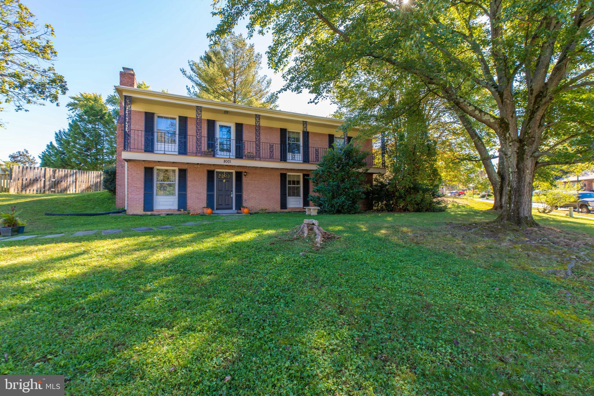 8001 Log Cabin Court Springfield, VA 22153 - Photo 2 of 47 Gallery Image 2