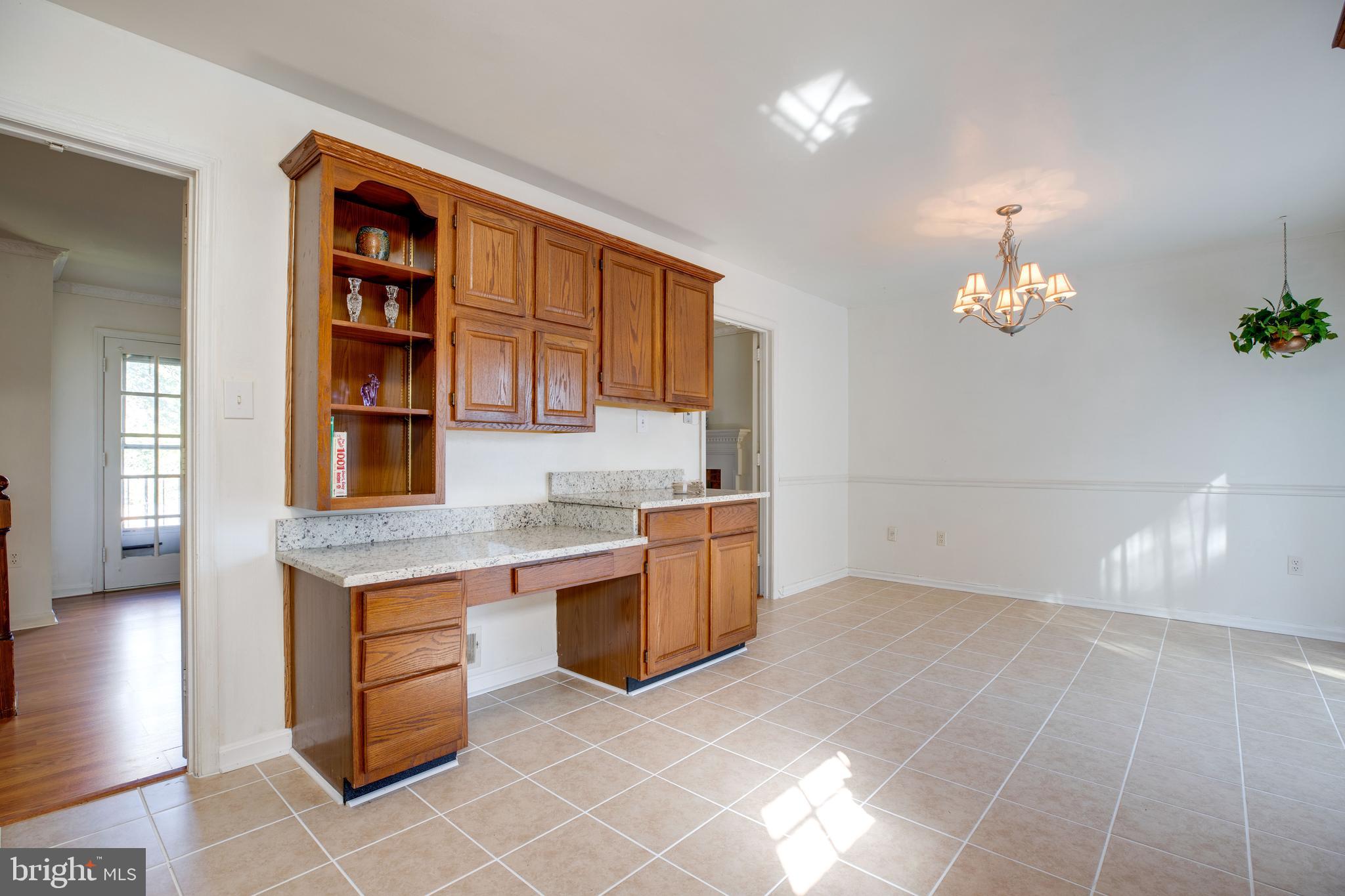 8001 Log Cabin Court Springfield, VA 22153 - Photo 28 of 47 Gallery Image 28