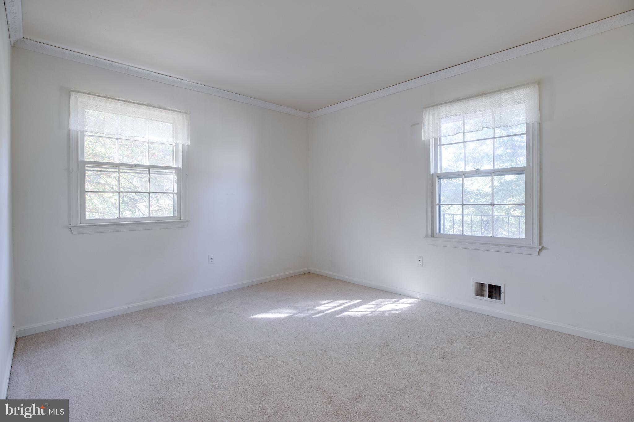8001 Log Cabin Court Springfield, VA 22153 - Photo 29 of 47 Gallery Image 29