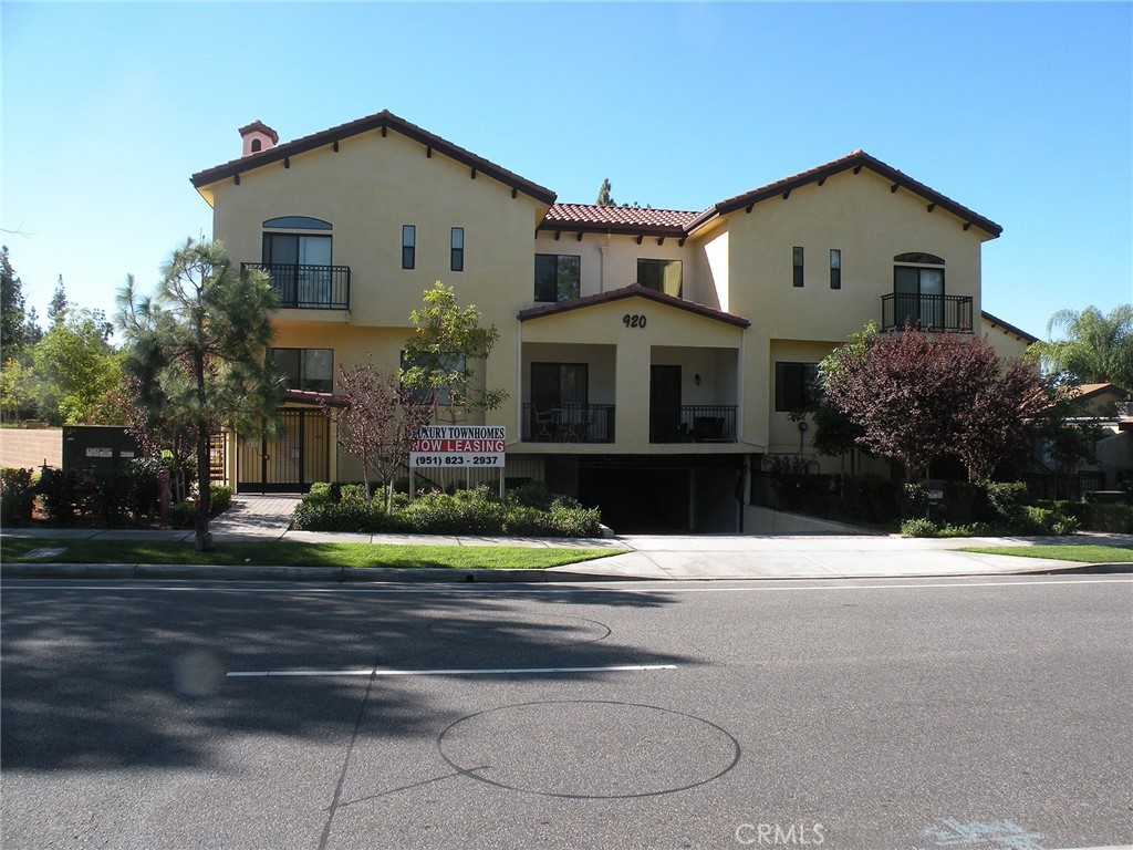 920 Central Avenue Riverside, CA 92507 - Photo 2 of 64 a front view of a house with a yard