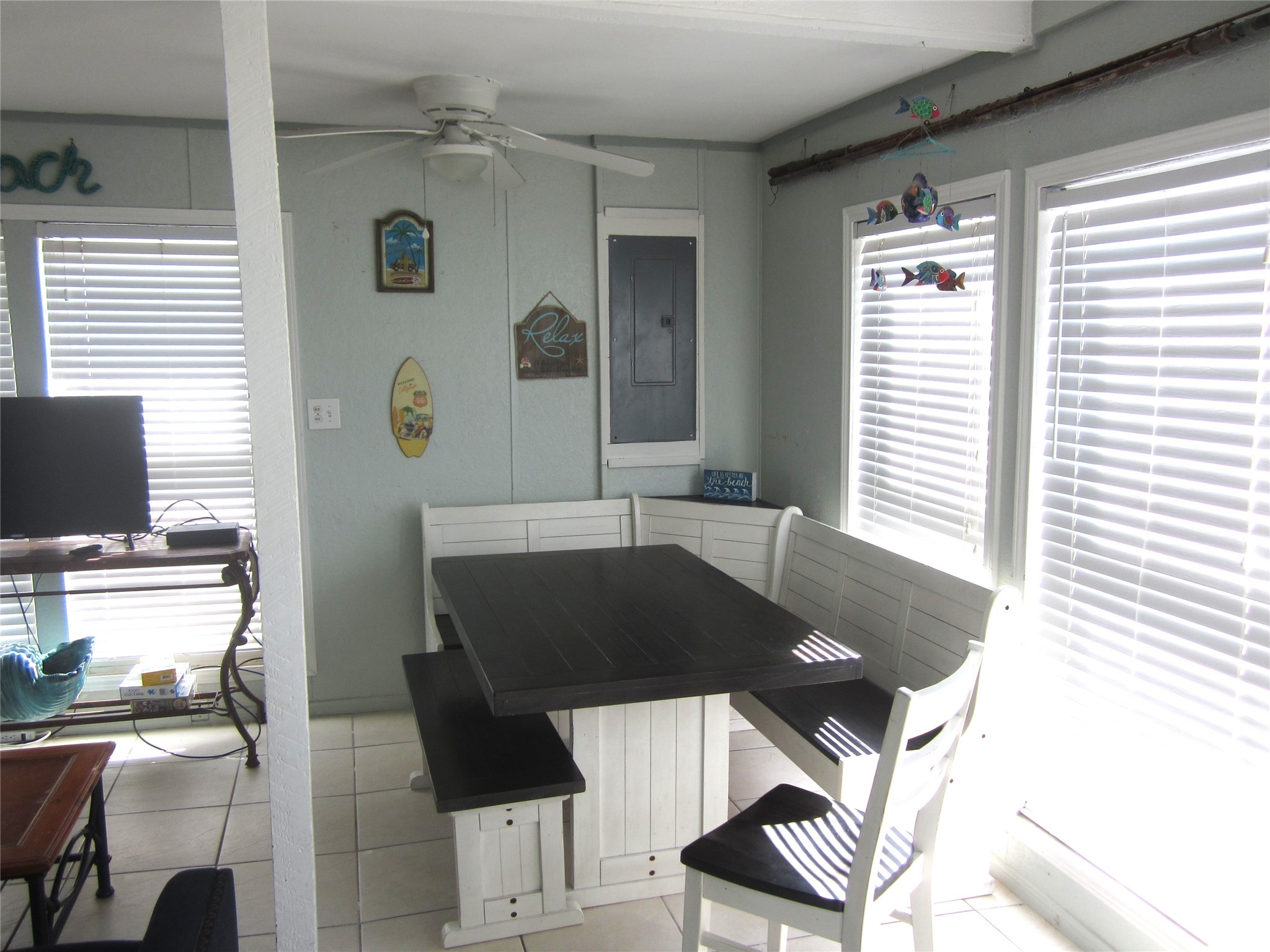 21639 Termini-San Luis Pass Road Galveston, TX 77554 - Photo 9 of 33 Dining Room area