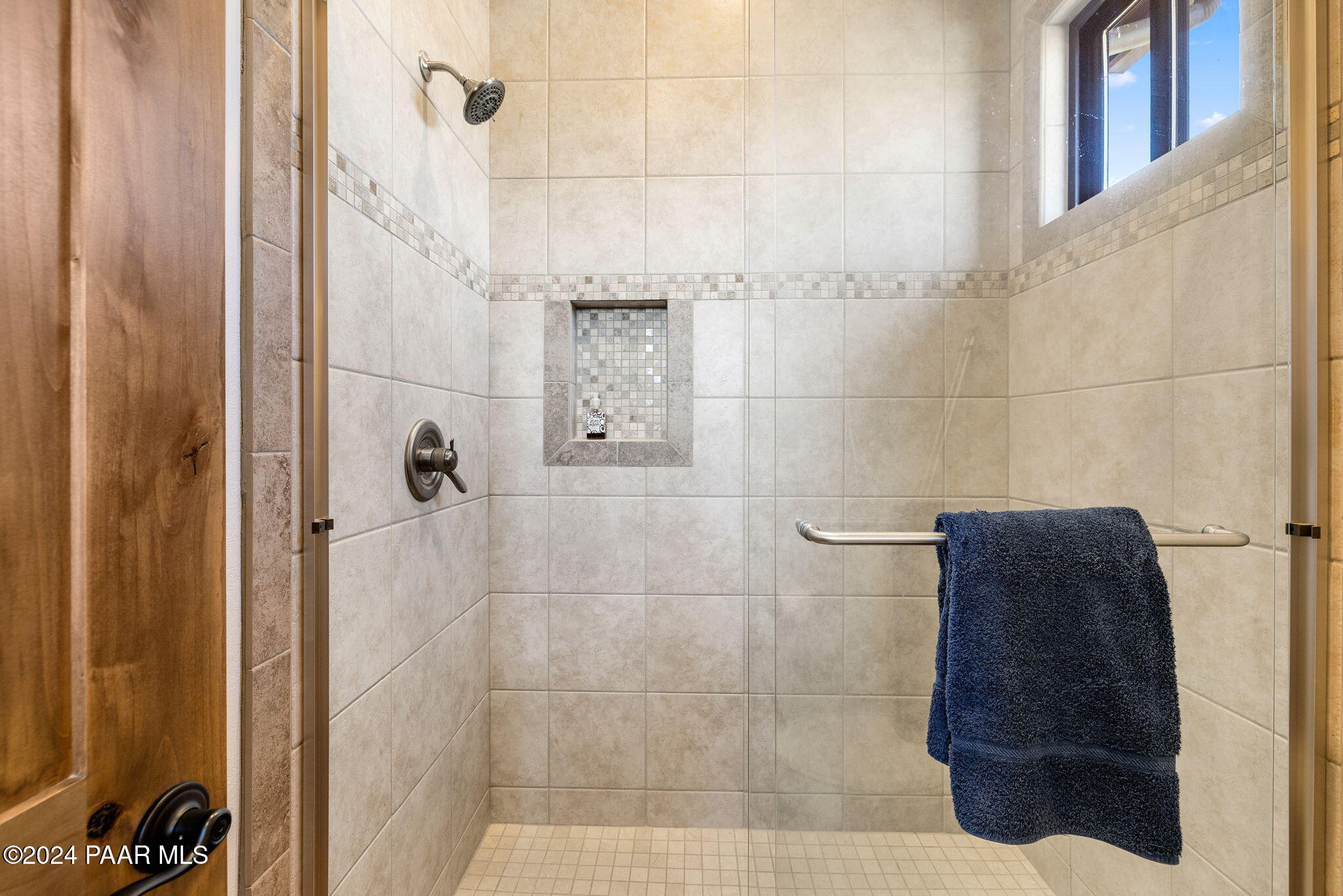 8800 North Callahan Road Prescott, AZ 86305 - Photo 36 of 56 36-Bathroom 3_2
