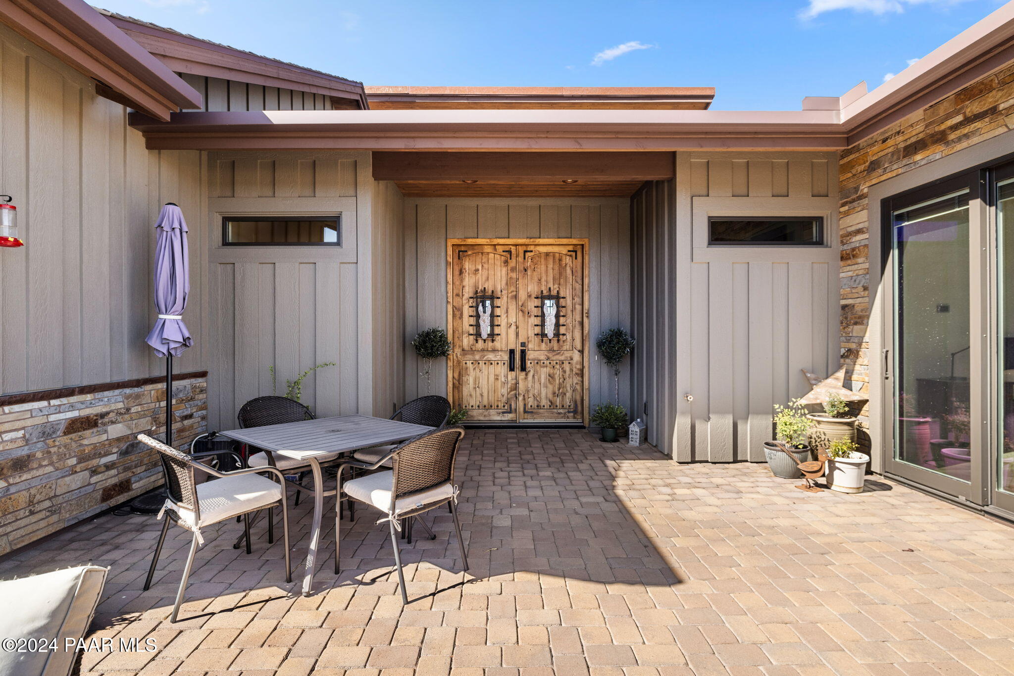 8800 North Callahan Road Prescott, AZ 86305 - Photo 9 of 56 9-Front Patio_4