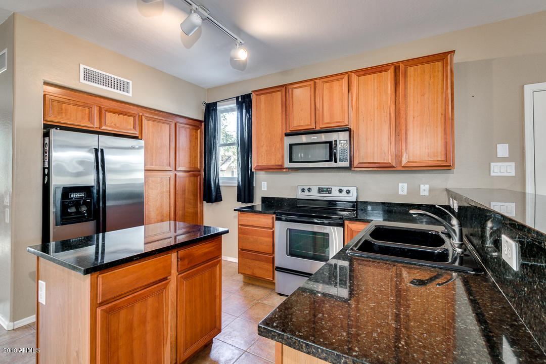 2342 East Pecan Road Phoenix, AZ 85040 - Photo 13 of 55 13-Pecan