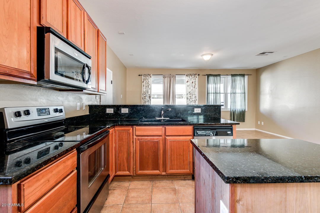 2342 East Pecan Road Phoenix, AZ 85040 - Photo 10 of 55 10-Pecan