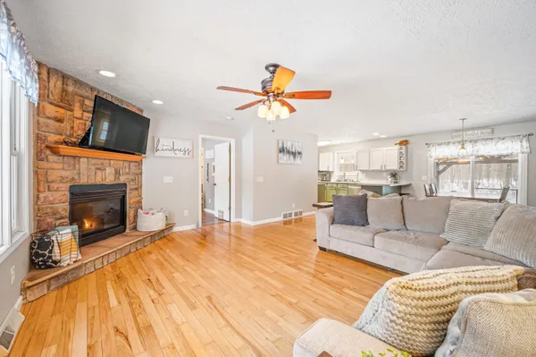$345,000 | 561 North 8 Mile Road, Lake City, MI 49651
