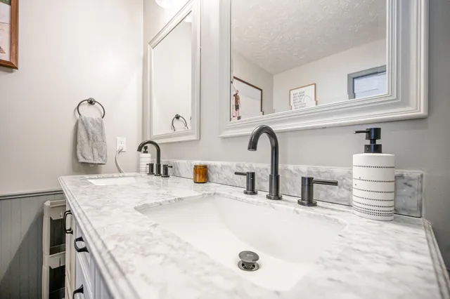 $345,000 | 561 North 8 Mile Road, Lake City, MI 49651