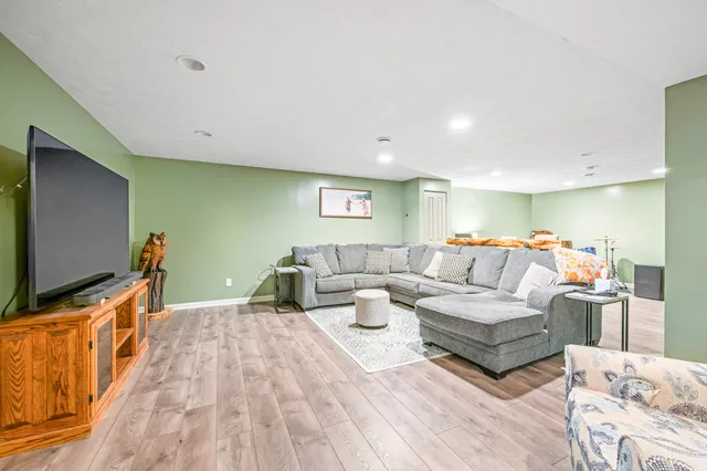 $345,000 | 561 North 8 Mile Road, Lake City, MI 49651