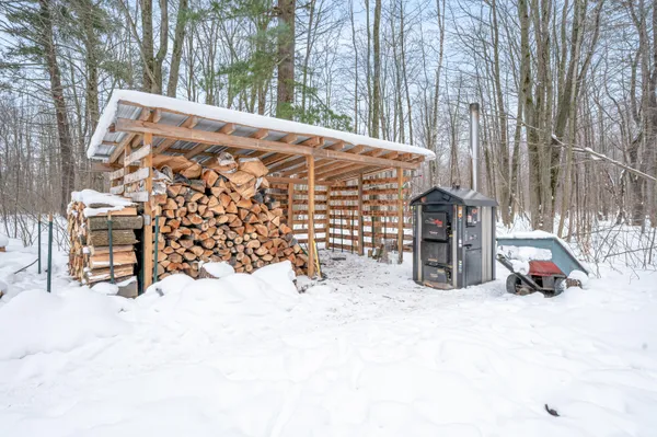 $345,000 | 561 North 8 Mile Road, Lake City, MI 49651