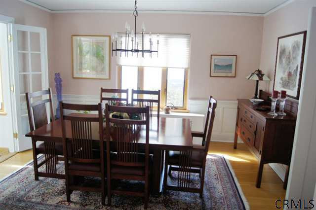 304 Loudon Road Colonie, NY 12211 - Photo 5 of 12 Photo 5