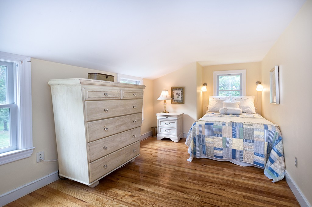 221 Beaver Dam Road Scituate, MA 02066 - Photo 12 of 25 Gallery Image 12
