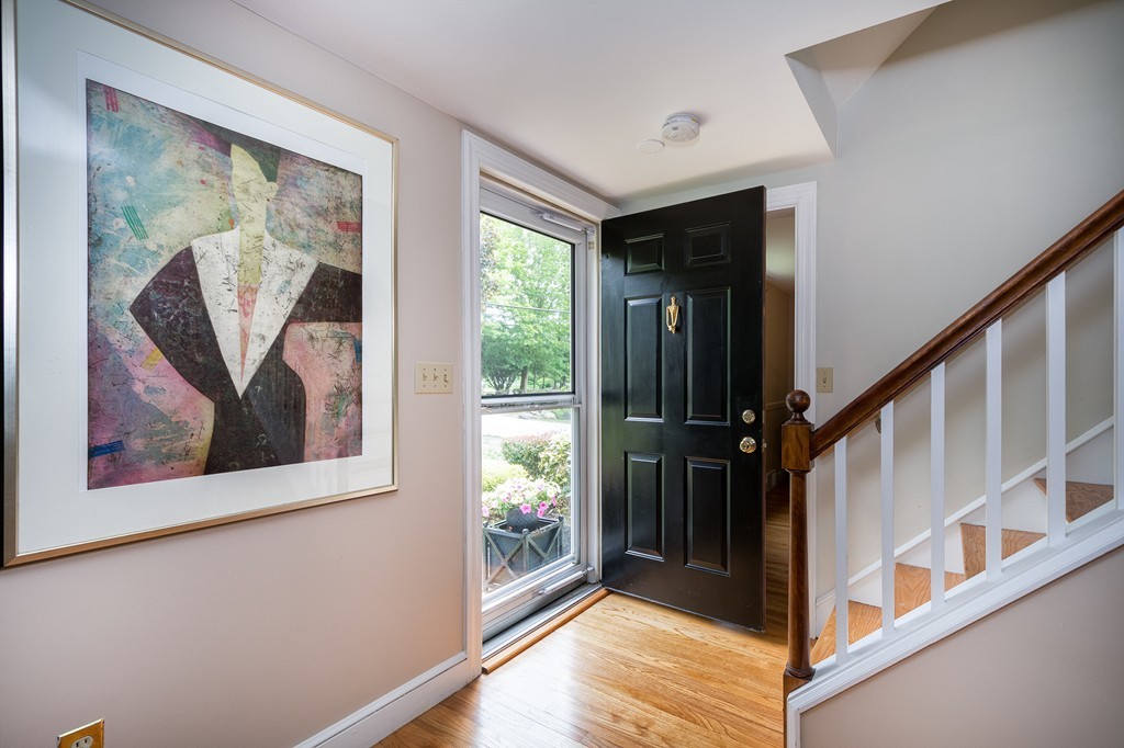 221 Beaver Dam Road Scituate, MA 02066 - Photo 7 of 25 Gallery Image 7