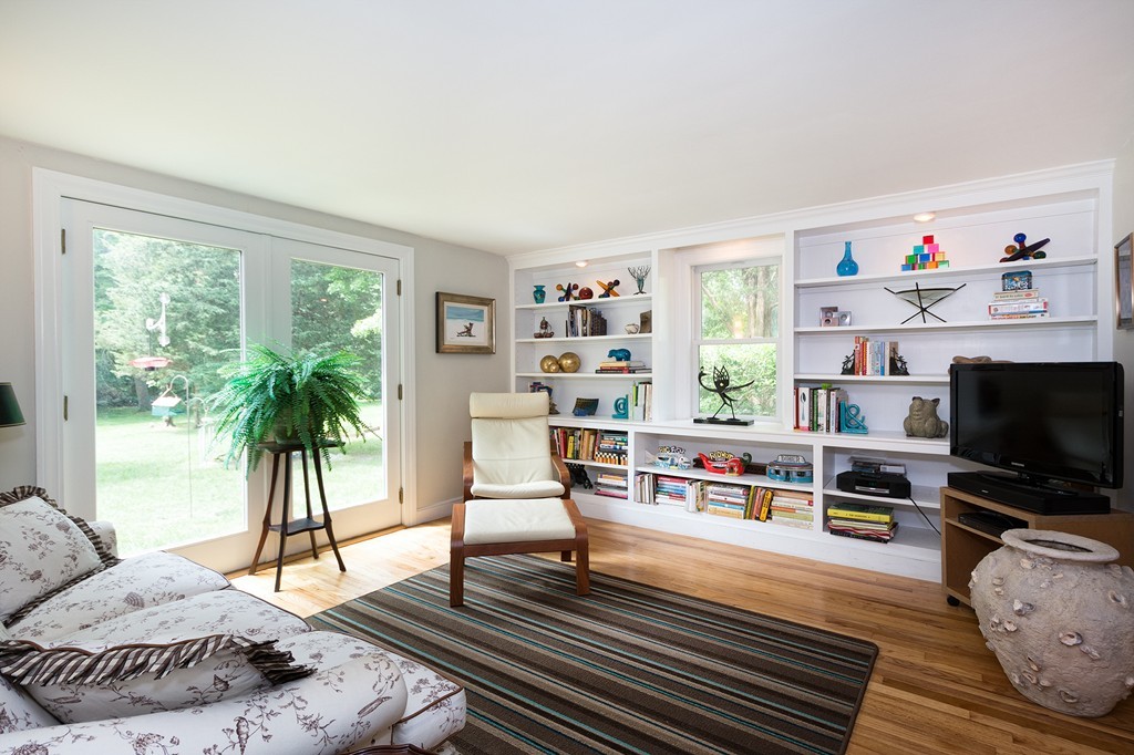 221 Beaver Dam Road Scituate, MA 02066 - Photo 10 of 25 Gallery Image 10