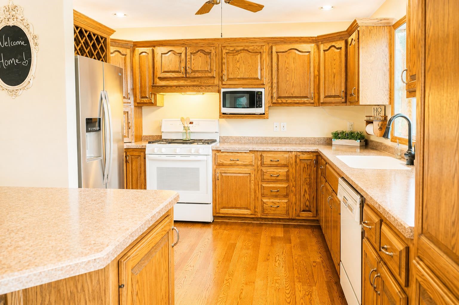 W9010 School Road Hortonville, WI 54944 - Photo 17 of 29