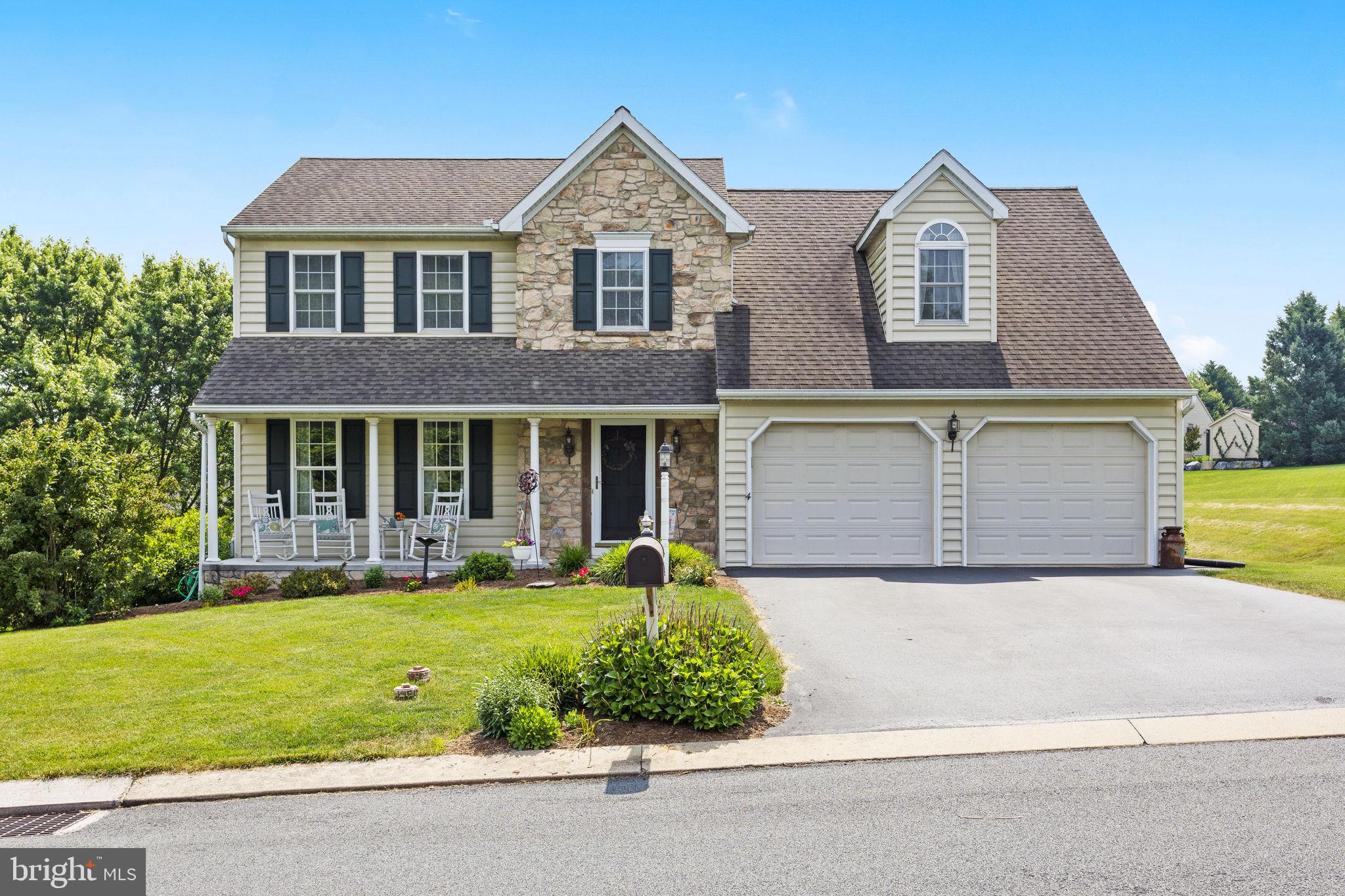 4 Laurel Ridge Lane Lititz, PA 17543 - Photo 1 of 34