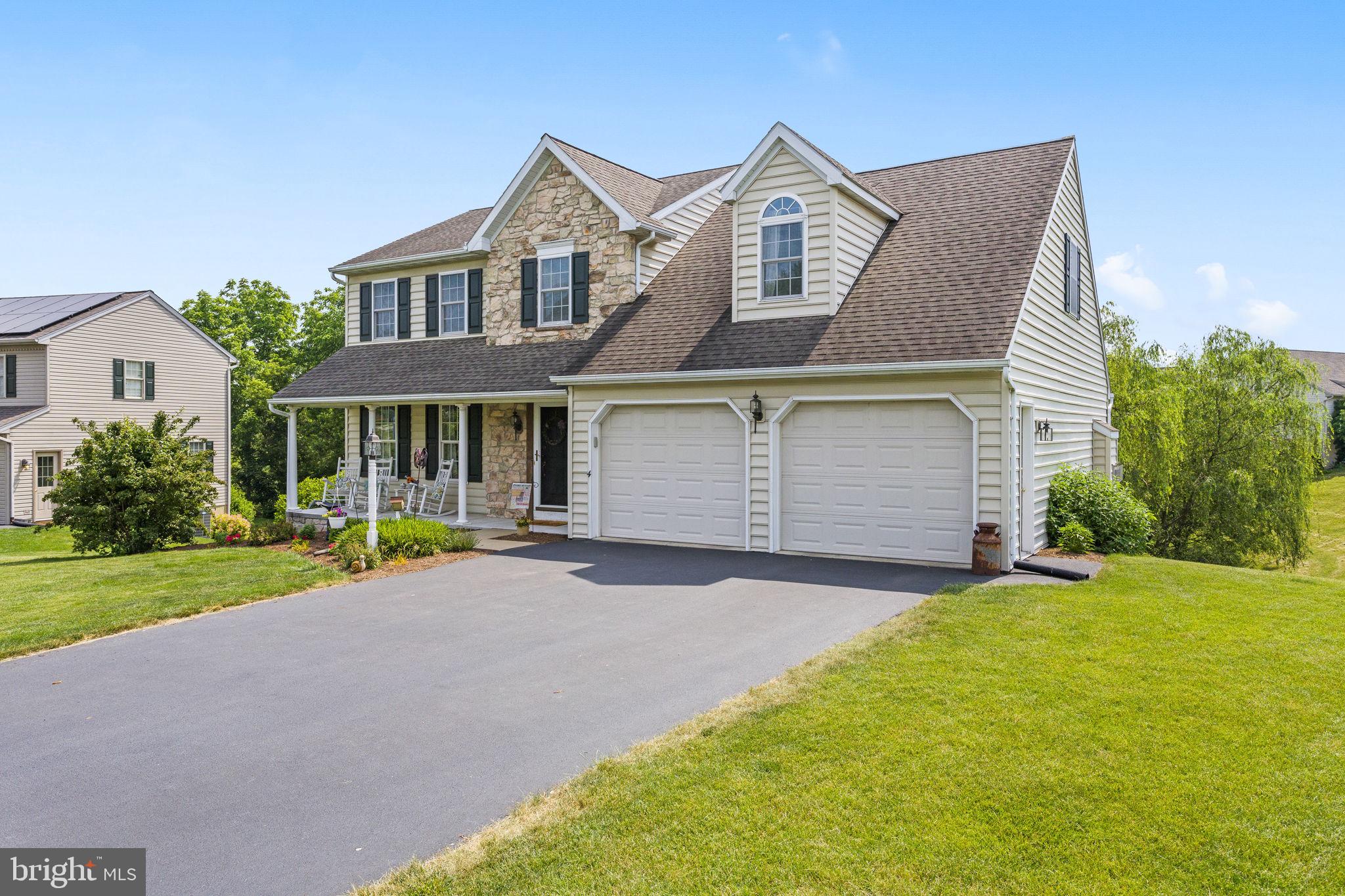 4 Laurel Ridge Lane Lititz, PA 17543 - Photo 4 of 34