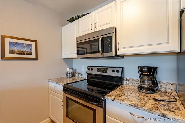 $220,000 | 812 Indian Pointe, Unit 812, Osage Beach, MO 65065