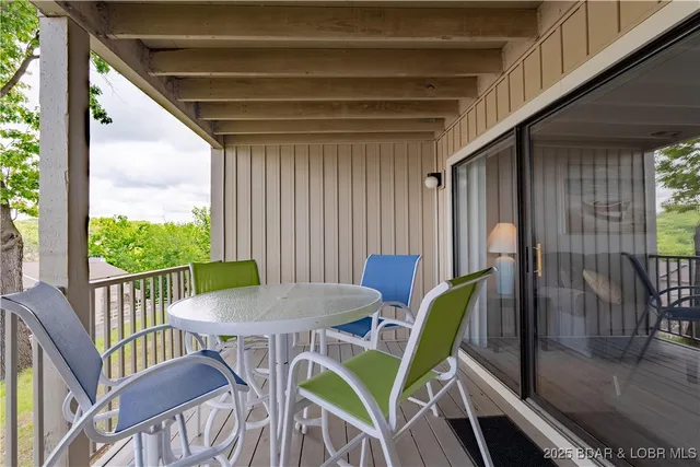 $220,000 | 812 Indian Pointe, Unit 812, Osage Beach, MO 65065