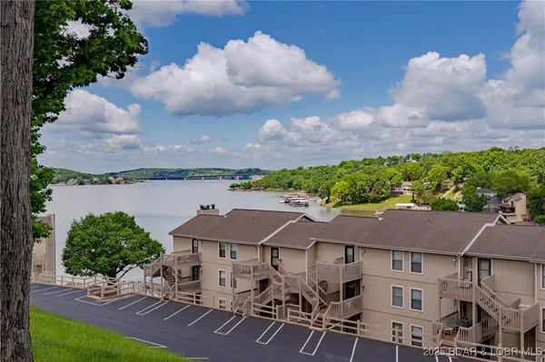 $210,000 | 812 Indian Pointe, Unit 812, Osage Beach, MO 65065