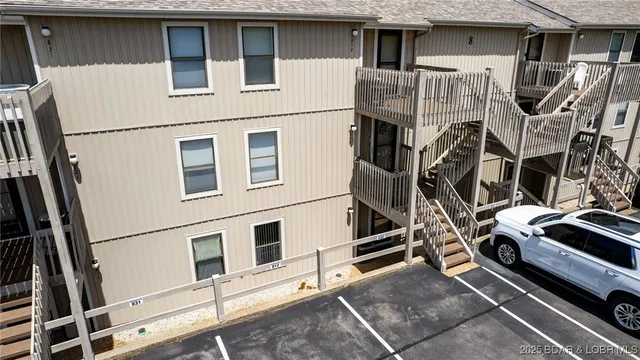 $220,000 | 812 Indian Pointe, Unit 812, Osage Beach, MO 65065