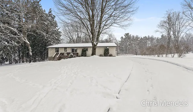 $425,000 | 14506 Lincoln Street, Grand Haven, MI 49417