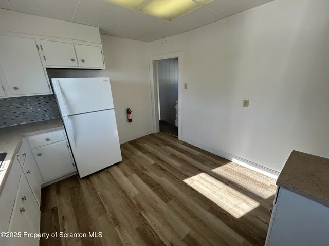 $1,400 | 729 West Locust Street, Unit 2, Scranton, PA 18504