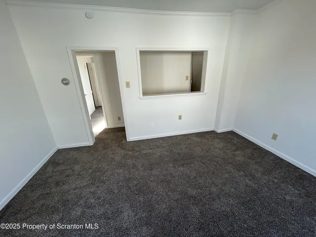 $1,400 | 729 West Locust Street, Unit 2, Scranton, PA 18504