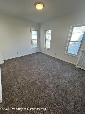 $1,400 | 729 West Locust Street, Unit 2, Scranton, PA 18504