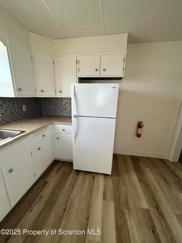 $1,400 | 729 West Locust Street, Unit 2, Scranton, PA 18504