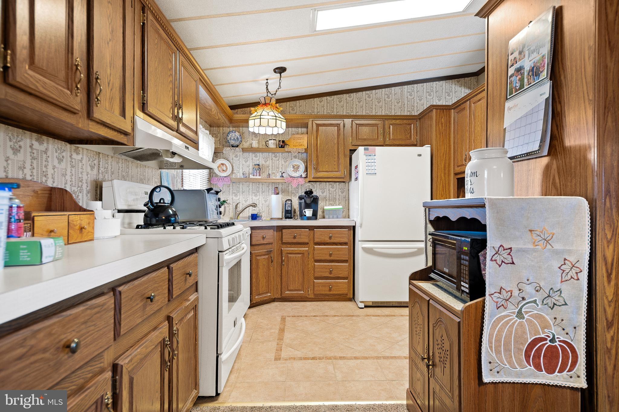 313 John Alden Drive Buena, NJ 08310 - Photo 12 of 50 Kitchen
