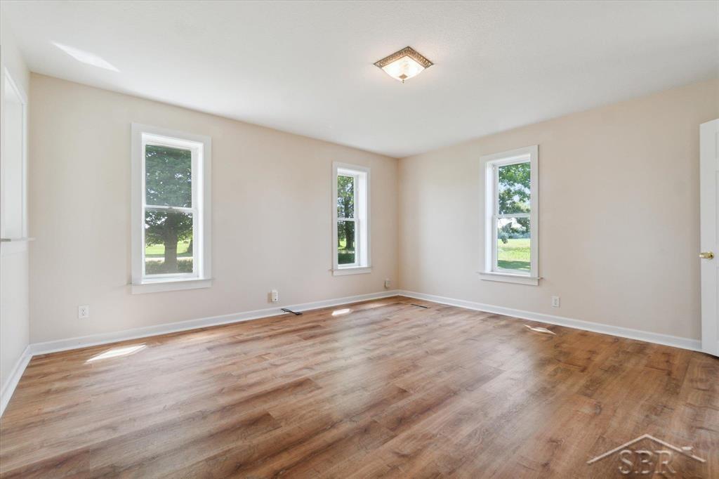 3715 Northeast County Line Road Merrill, MI 48637 - Photo 16 of 61