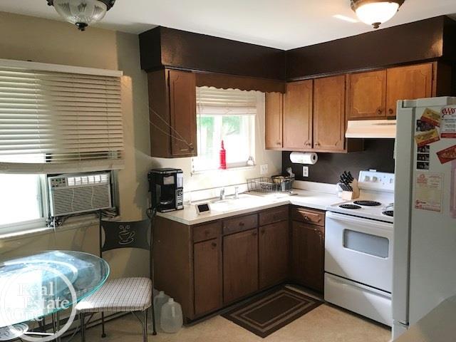 57171 Omo Road Ray, MI 48096 - Photo 5 of 29 31326771-4.JPG