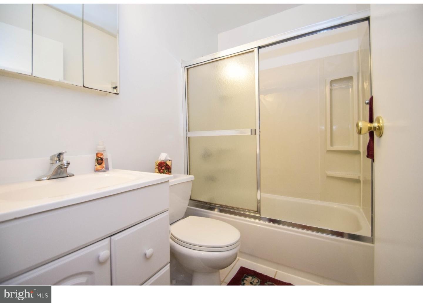 34 Mayflower Road Levittown, PA 19056 - Photo 12 of 20 Gallery Image 12