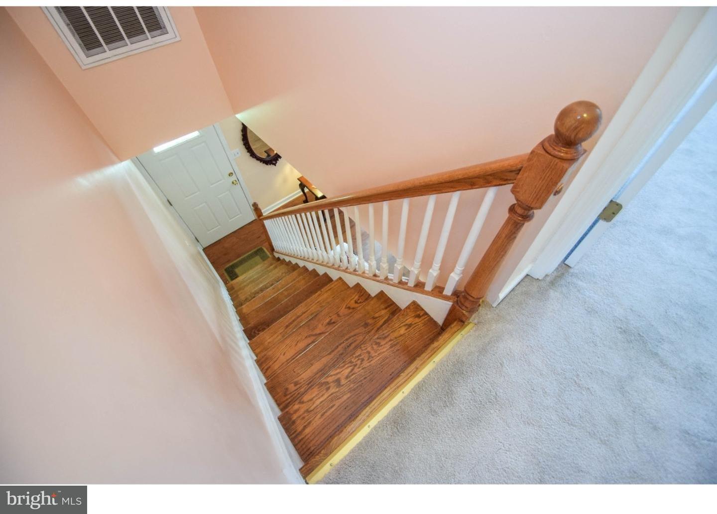 34 Mayflower Road Levittown, PA 19056 - Photo 19 of 20 Gallery Image 19
