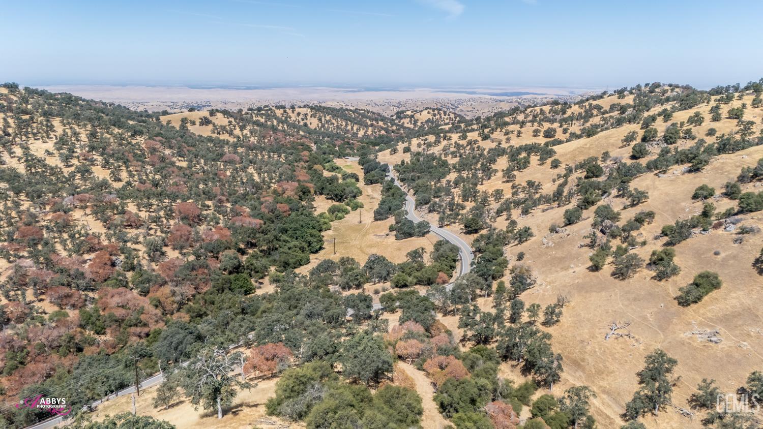 Undisclosed Address Woody, CA 93287 - Photo 25 of 30 a view of a large window