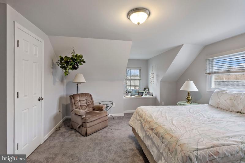 5 Vulcan Road Levittown, PA 19057 - Photo 9 of 23
