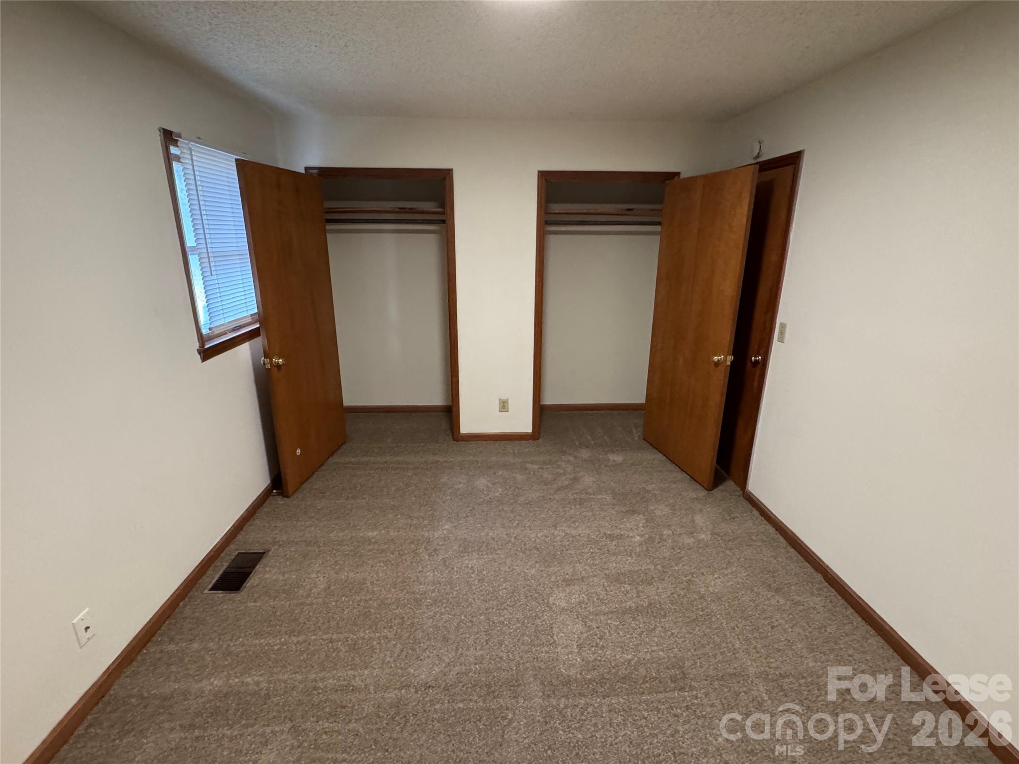 2033 Oakdale Road, Unit F Charlotte, NC 28216 - Photo 7 of 10