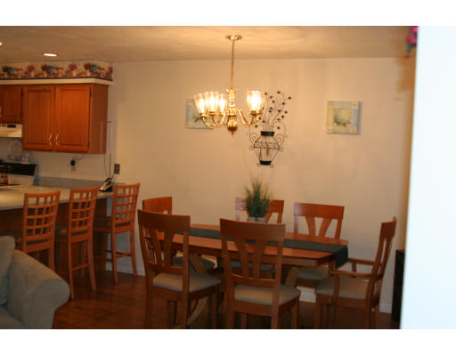 10 B Hulbert Road, Unit 13F Worcester, MA 01603 - Photo 3 of 7 Gallery Image 3