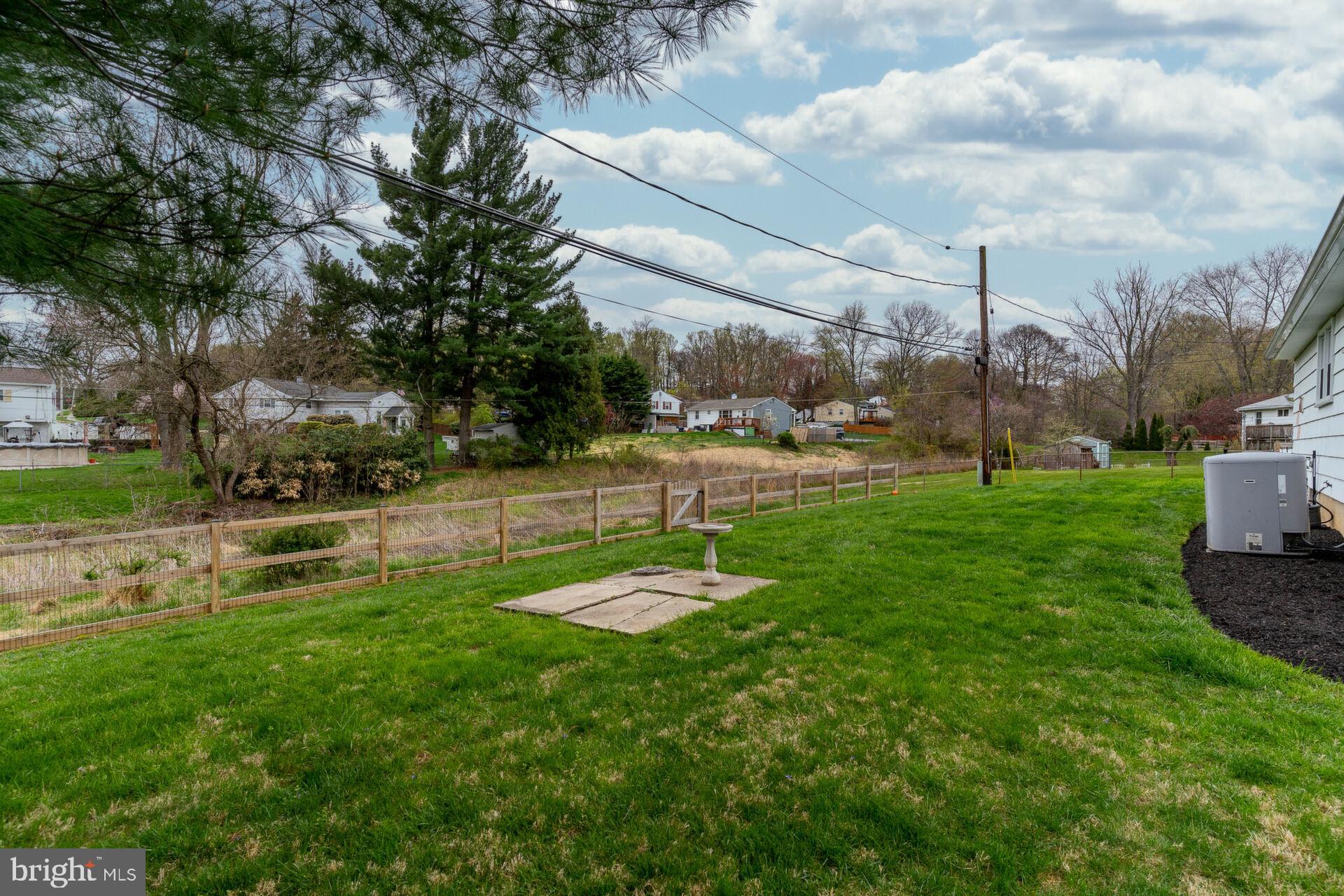 305 Highmeadow Road Reisterstown, MD 21136 - Photo 24 of 28 Yard