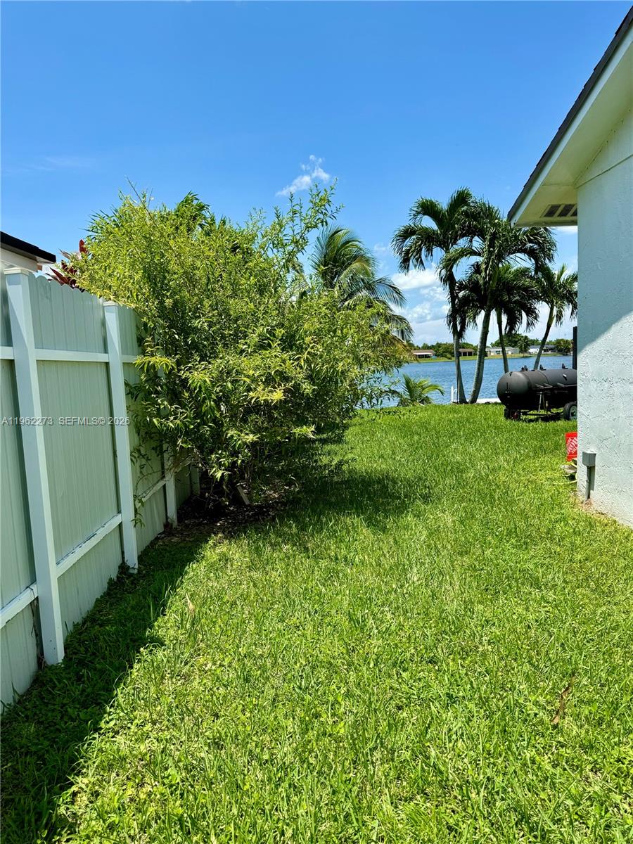 13351 Southwest 46th Street Miami, FL 33175 - Photo 17 of 41