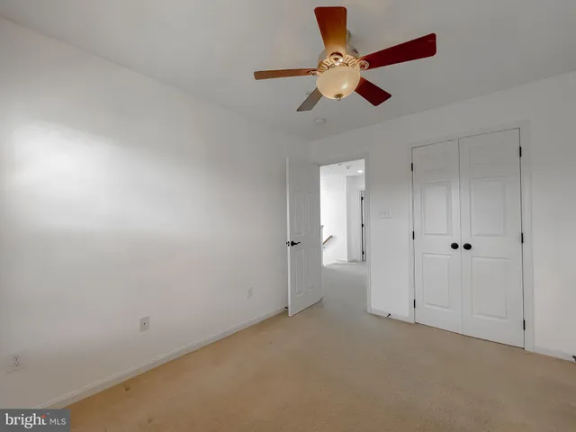 $2,450 | 43625 Marguerite Street, California, MD 20619