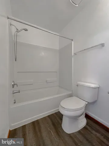 $2,450 | 43625 Marguerite Street, California, MD 20619