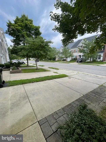 $2,450 | 43625 Marguerite Street, California, MD 20619