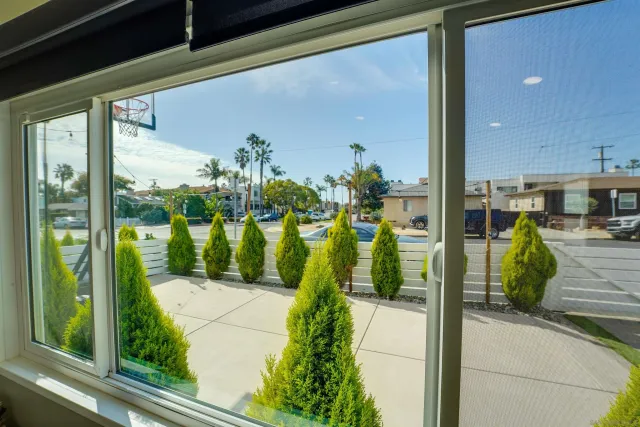 $1,549,900 | 1404 Thomas Avenue, San Diego, CA 92109