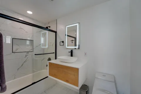 $1,549,900 | 1404 Thomas Avenue, San Diego, CA 92109